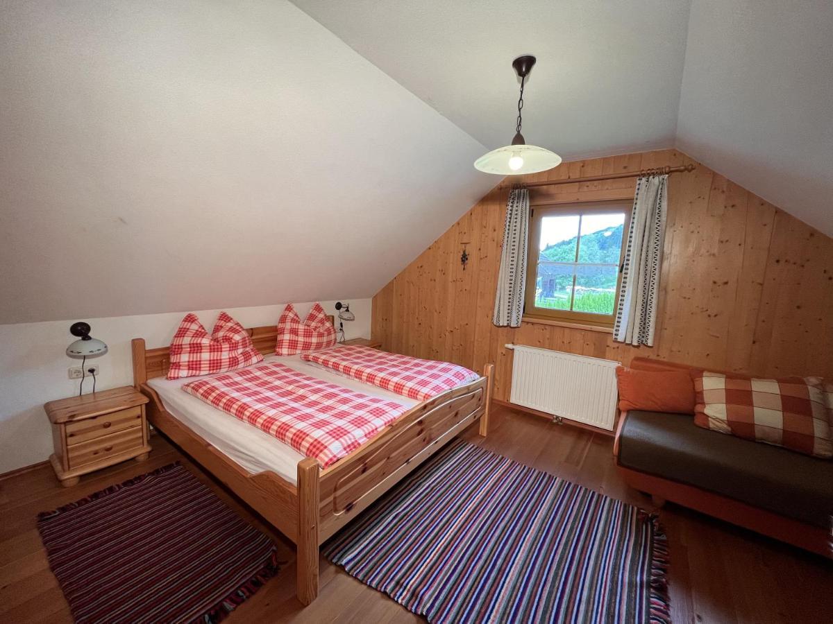 Chalet Am Teich Familie Gaenser Villa Feistritz am Kammersberg Bagian luar foto