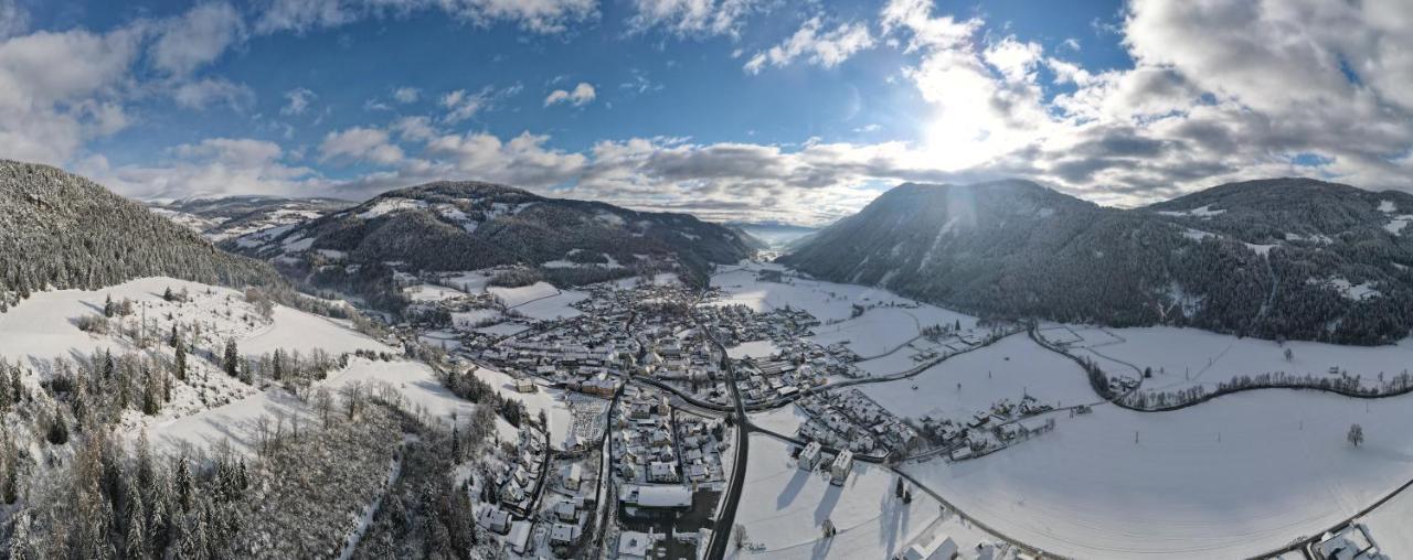 Chalet Am Teich Familie Gaenser Villa Feistritz am Kammersberg Bagian luar foto